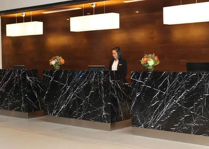 Hotel Plaza 3*