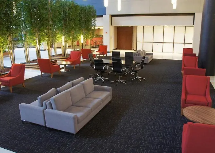 Plaza 3* Columbus