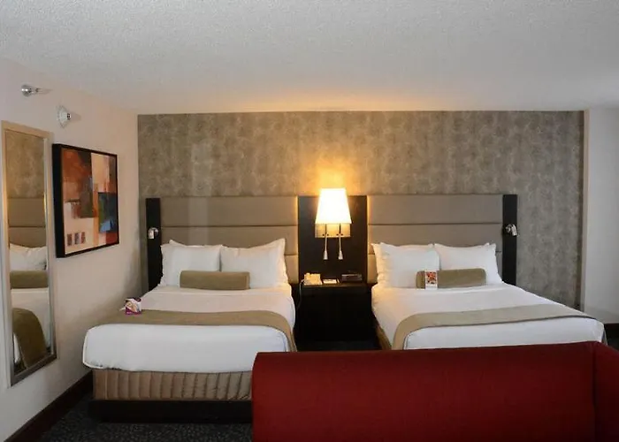 Hotel Plaza 3*