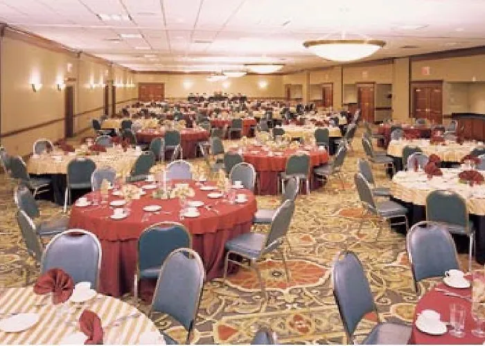 Plaza Hotel Columbus