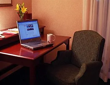 Hotel Plaza 3*